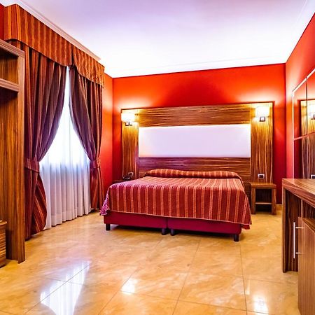 Marcantonio Hotel Джульяно-ін-Кампанія Екстер'єр фото