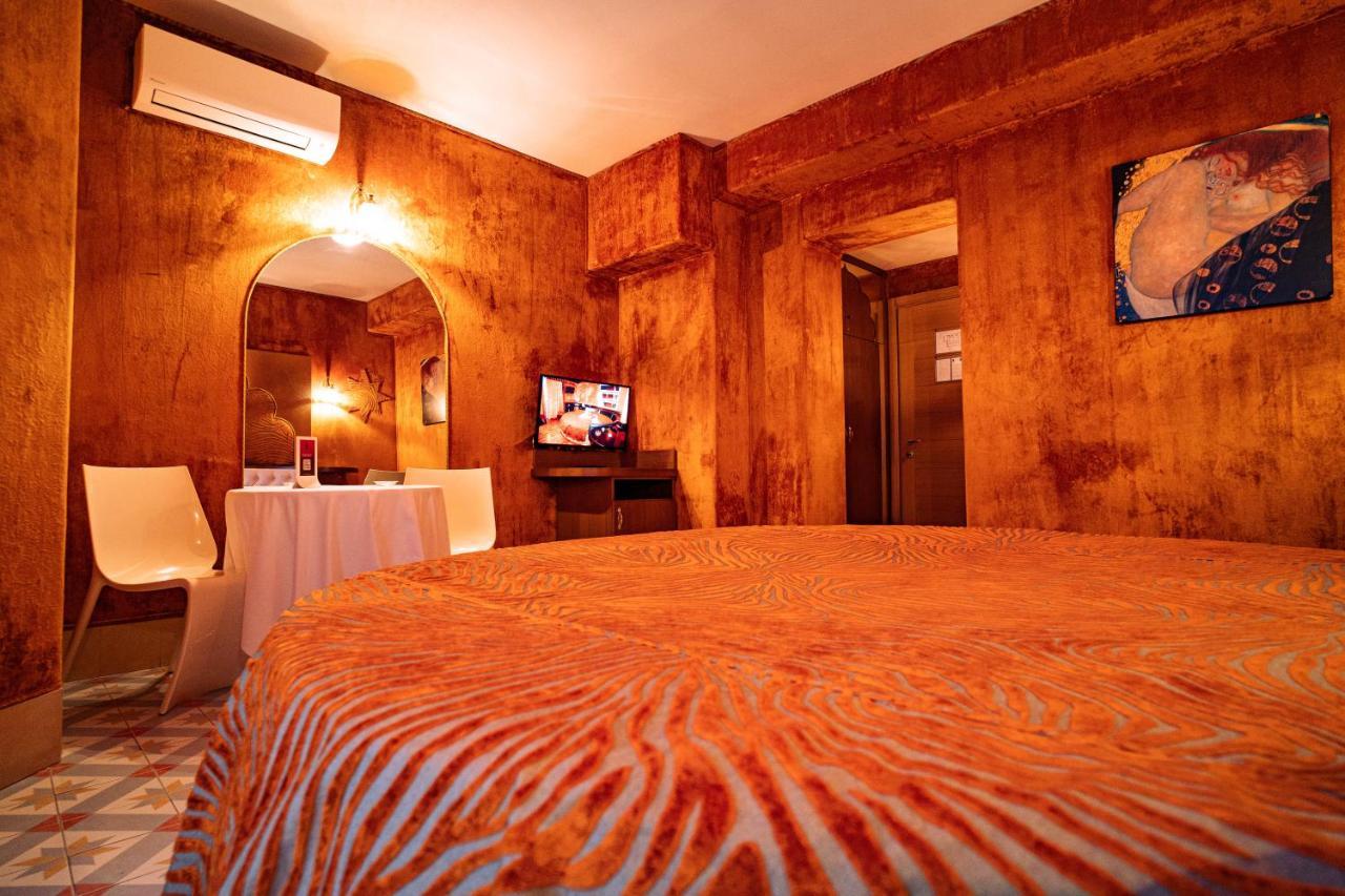 Marcantonio Hotel Джульяно-ін-Кампанія Екстер'єр фото